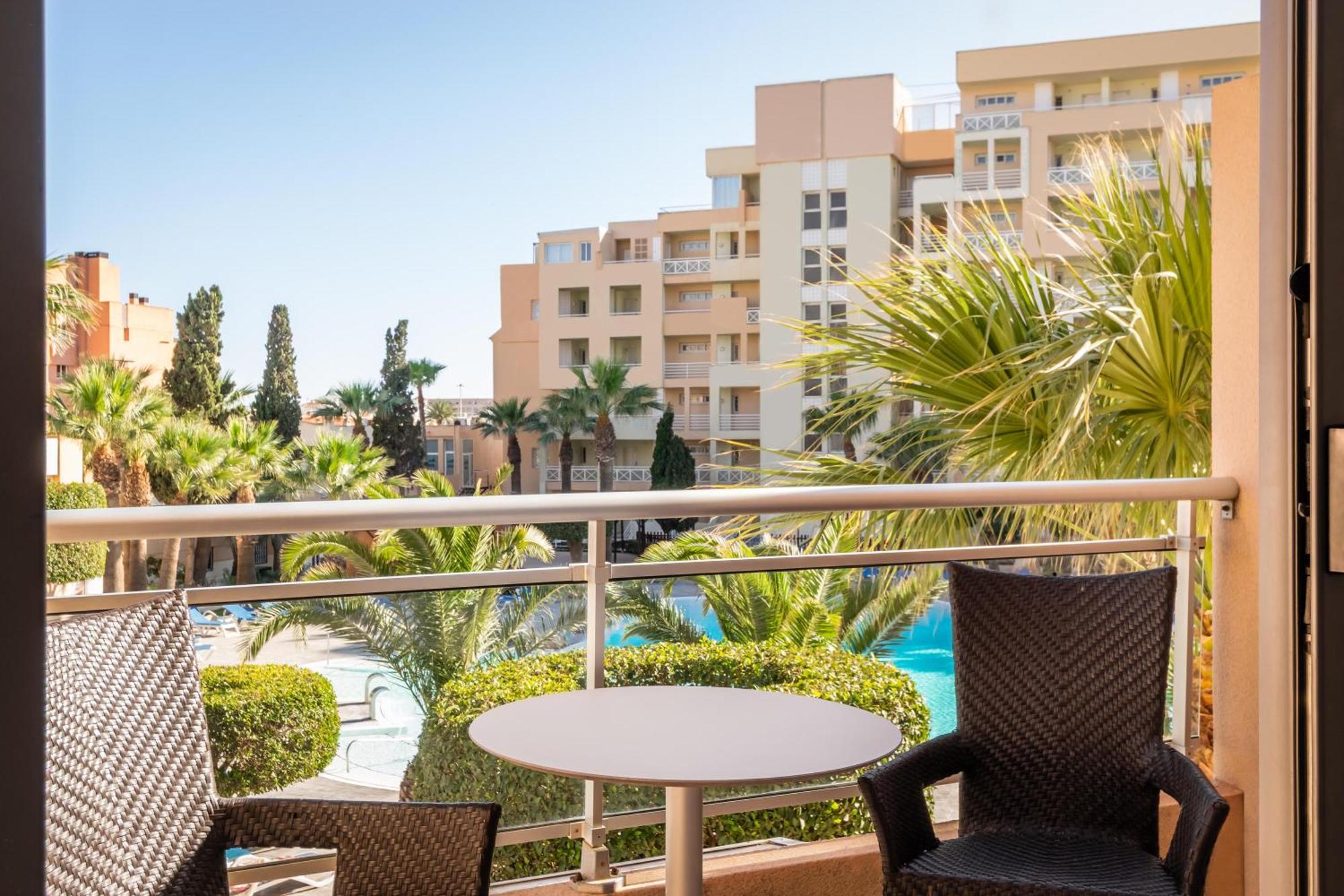 Fenix Family By Alegria 4* Roquetas de Mar