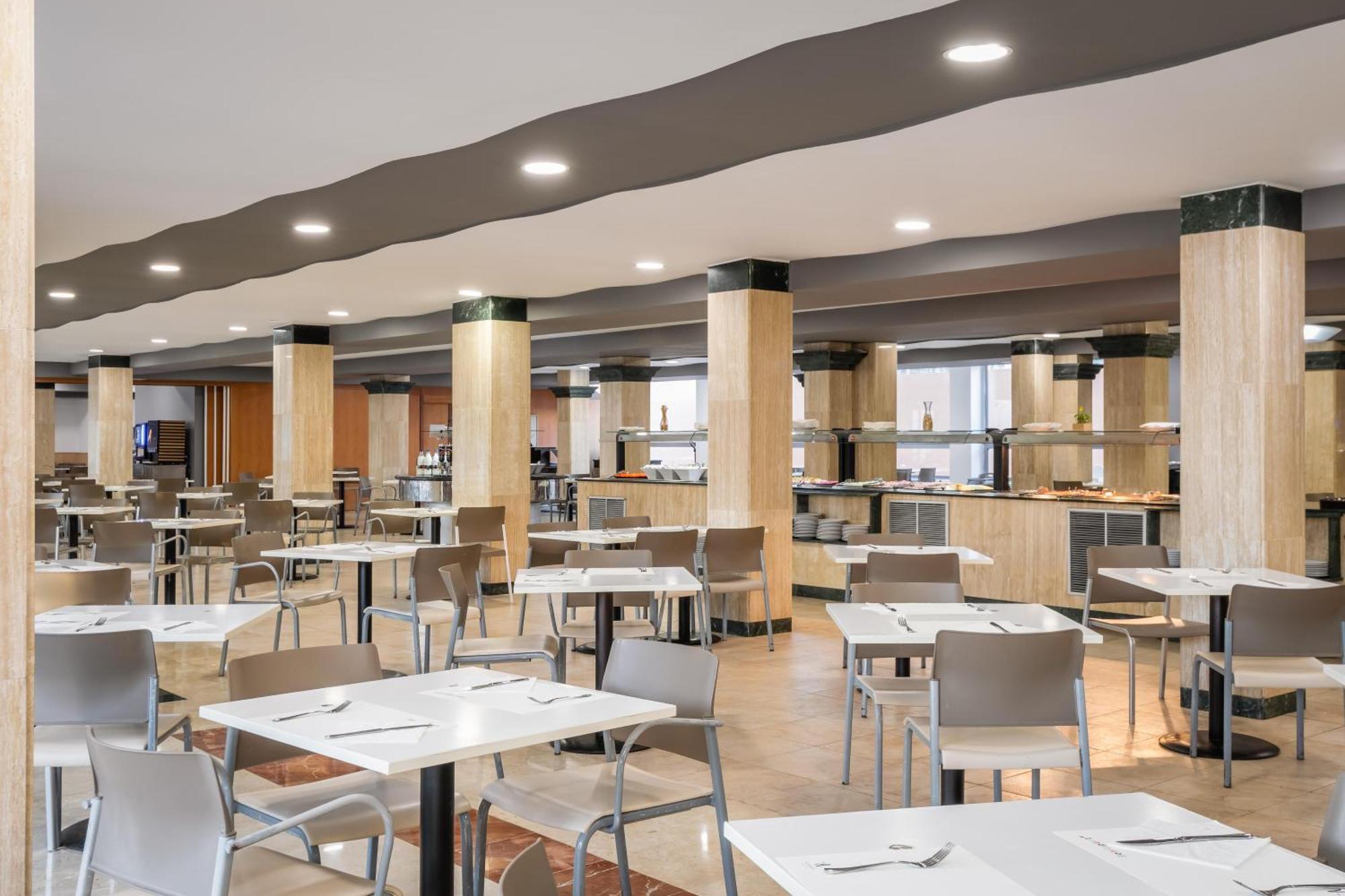 Hotel Fenix Family By Alegria